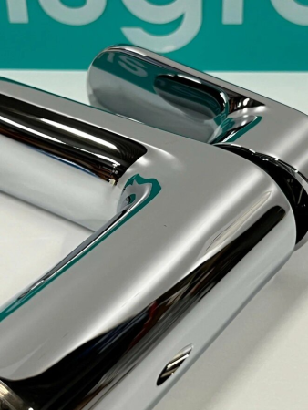 Смеситель для раковины hansgrohe Vernis Blend 100, со сливным гарнитуром 71551000/U, хром, уцененный товар