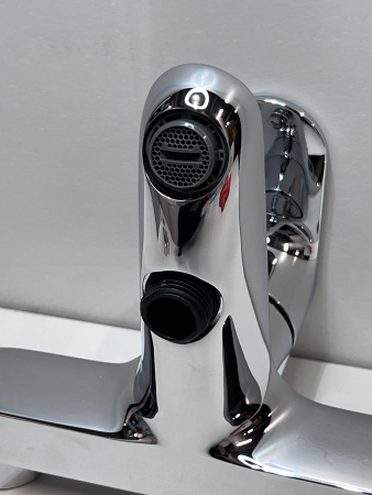 Смеситель для ванны hansgrohe Rebris S 72440000/U, хром, уцененный товар