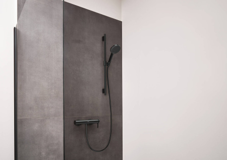 Душевой гарнитур hansgrohe Raindance Alive Select S 125, 3 струи, со штангой Unica S Puro 65 см, 24602340, шлифованный черный хром