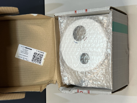 Внешняя часть термостата для душа hansgrohe Ecostat S скрытого монтажа на 2 потребителя 15758700, матовый белый, уцененный товар