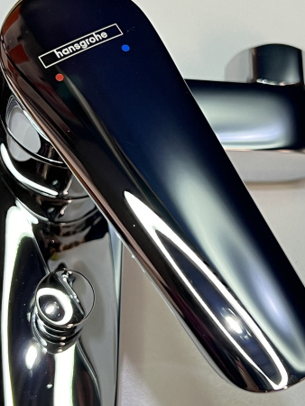 Смеситель для ванны hansgrohe Logis E 71403000/U2, хром, уцененный товар