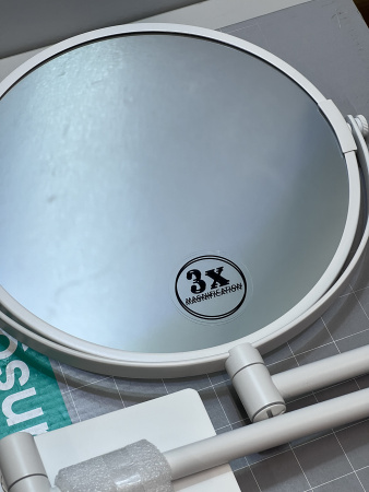 Косметическое зеркало hansgrohe AddStoris 41791700/U, матовый белый, уцененный товар