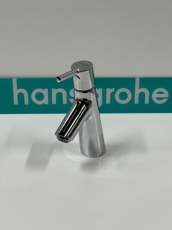 Смеситель для раковины hansgrohe Talis S 80 72010000/U, хром, уцененный товар