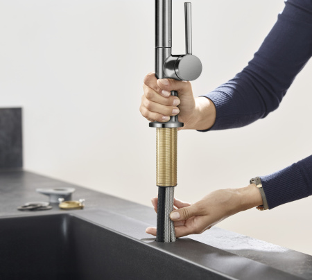 Смеситель для кухонной мойки hansgrohe Talis M54 210, с вытяжным душем 2jet, 72800340, шлифованный черный хром