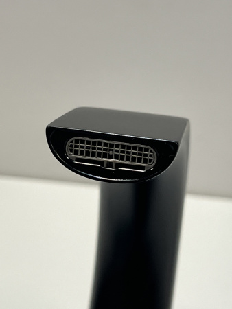 Смеситель для раковины hansgrohe Vivenis 210 с поворотным изливом и сливным гарнитуром, 75030670/U, матовый черный, уцененный товар