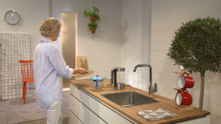 Смеситель для кухонной мойки hansgrohe Focus M41 260 с поворотным изливом 31820000/U, хром, уцененный товар