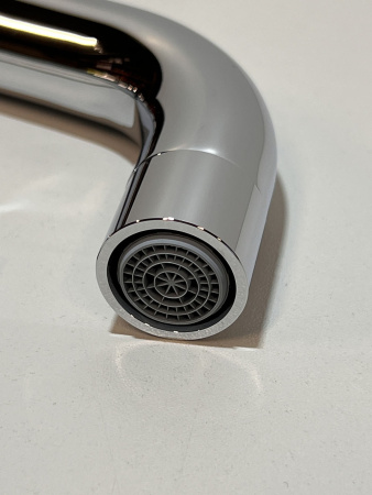Смеситель для кухонной мойки hansgrohe Focus M41 260 с поворотным изливом 31820000/U, хром, уцененный товар