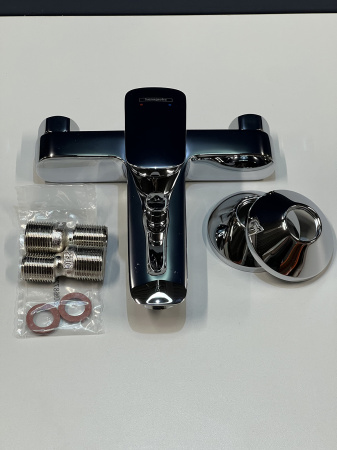 Смеситель для ванны hansgrohe Logis 71400000/U1, хром, уцененный товар