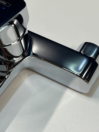 Смеситель для ванны hansgrohe Logis 71400000/U1, хром, уцененный товар