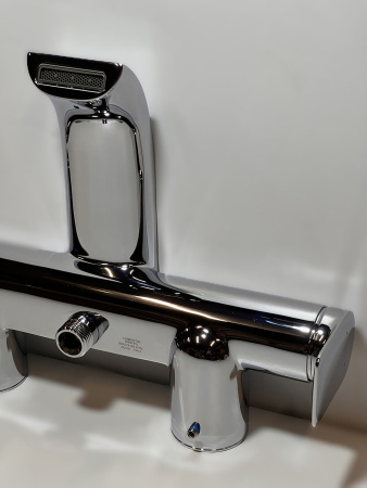 Смеситель для ванны hansgrohe Vivenis 75420000/U, хром, уцененный товар